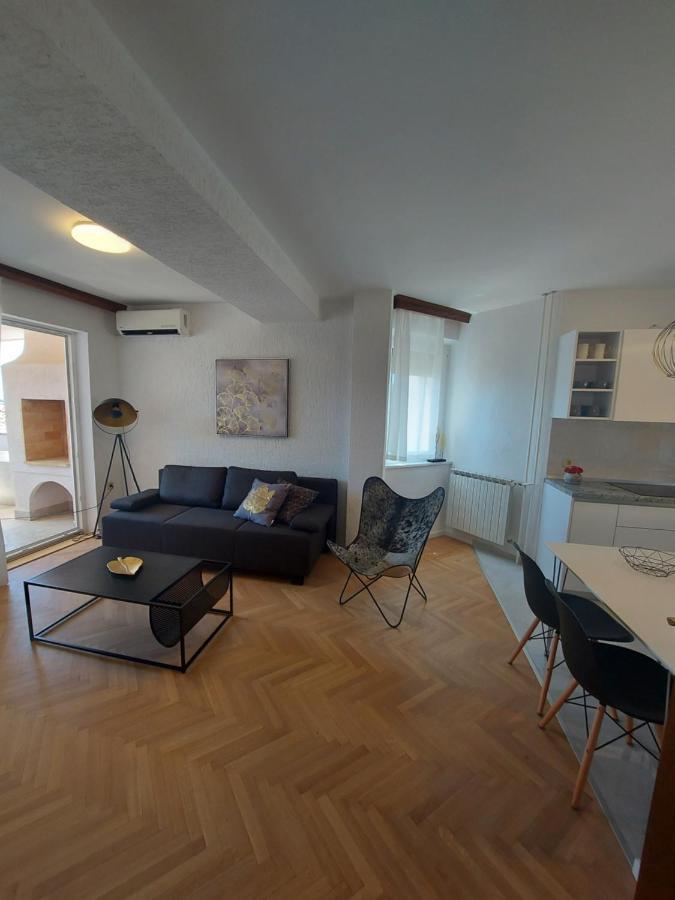 Apartments Fugosic Punat Esterno foto