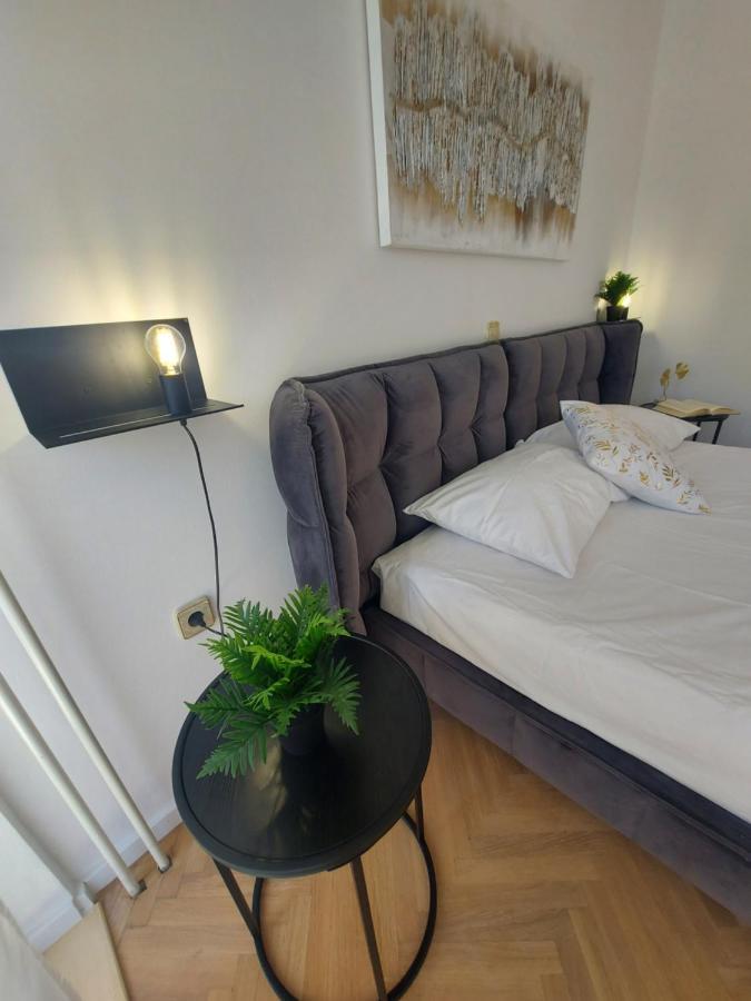 Apartments Fugosic Punat Esterno foto