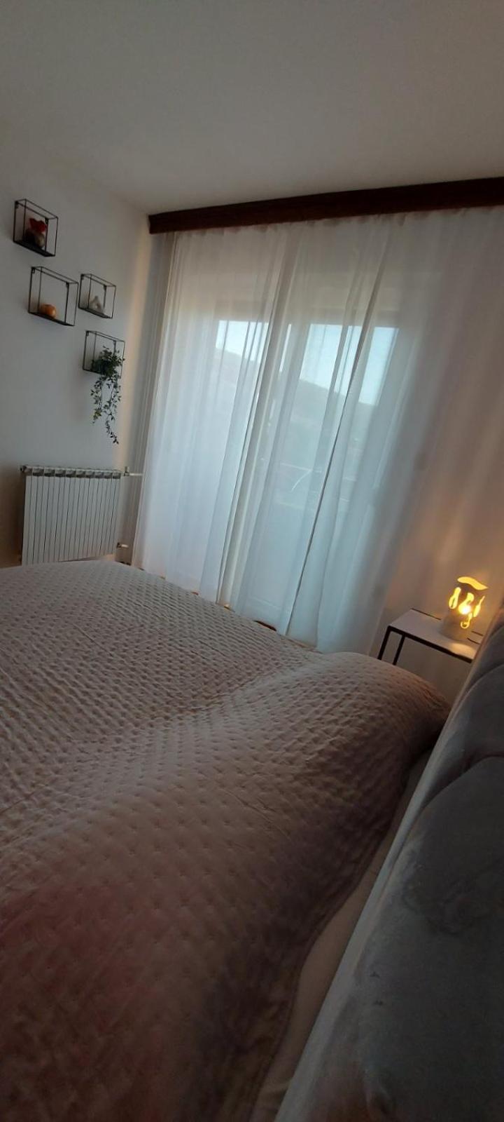 Apartments Fugosic Punat Esterno foto